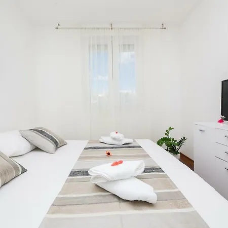 Διαμέρισμα Bubli *