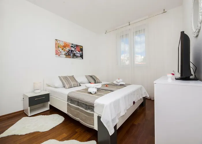 Beautiful New Apartment Bubli *